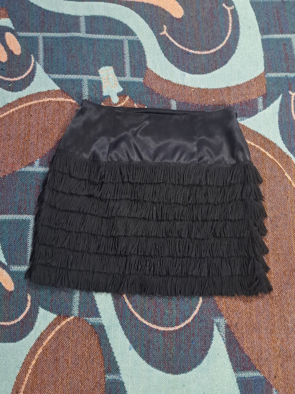 🌈DESIGNER BLACK SATIN TIERED FRINGE MINI SKIRT-XS